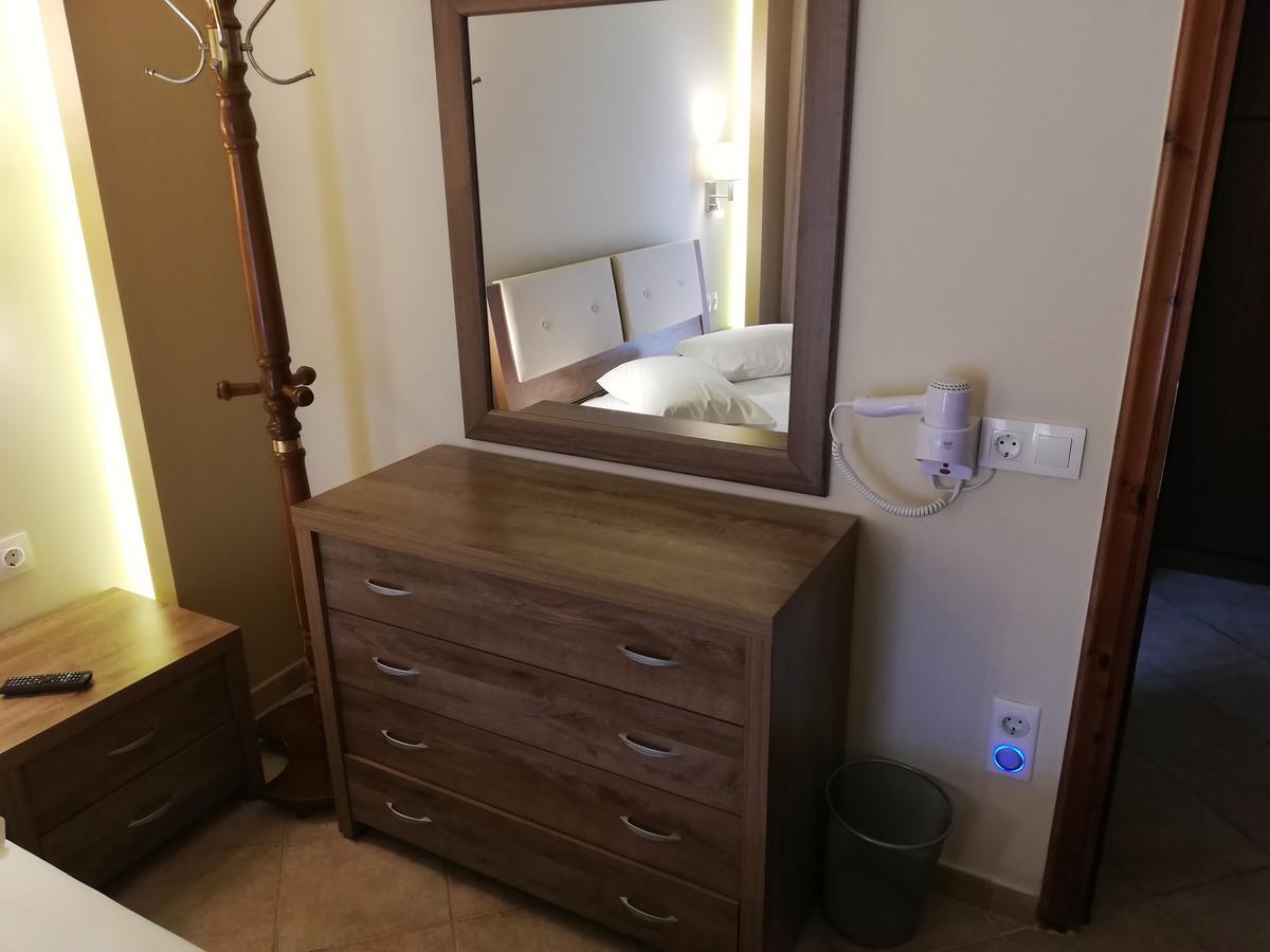 Giannis & Foteini Hotel Afytos Eksteriør billede
